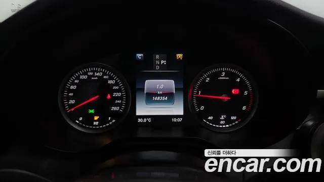 Mercedes-Benz C-Class 2015 thumb 6