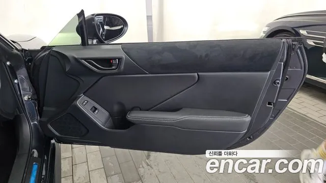 Toyota GT86 2025 thumb 11