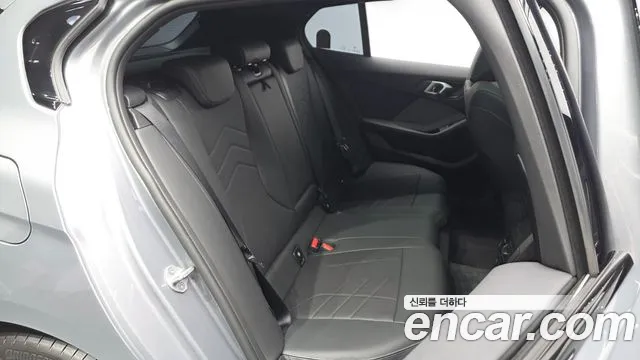 BMW 1 серии 2025 thumb 3
