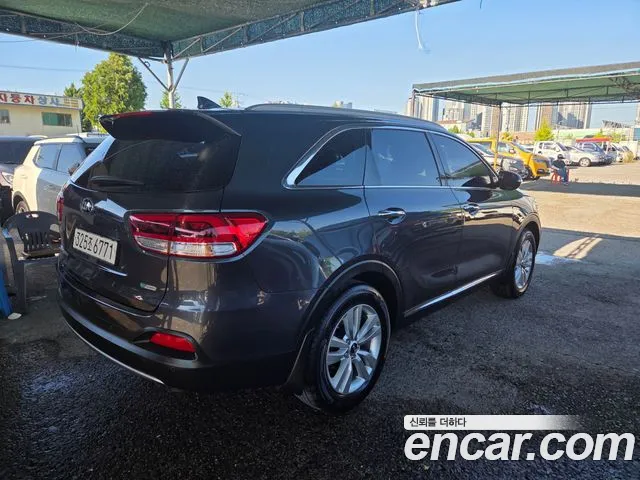 Kia Sorento 2016 thumb 10