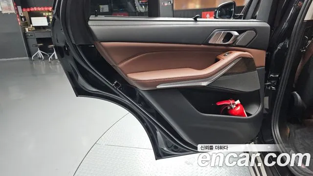 BMW X5 2023 thumb 4
