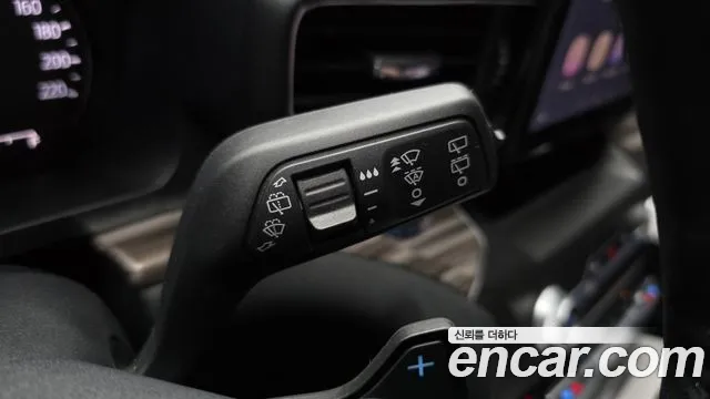 Ford Explorer 2020 thumb 7