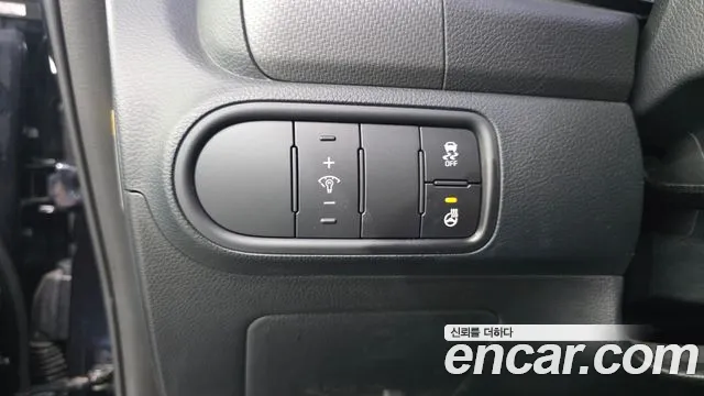 Kia K3 2015 thumb 5
