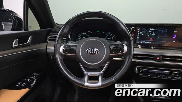 Kia K5 2020 thumb 3