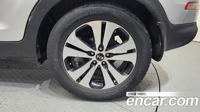 Kia Sportage 2013 thumb 12