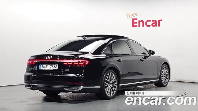 Audi A8 2021 thumb 8