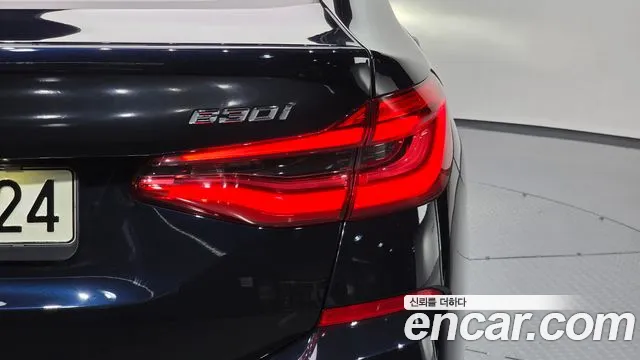 BMW 6 серии Gran Turismo 2021 thumb 2