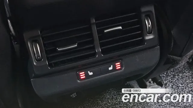 Land Rover Range Rover Evoque 2020 thumb 6