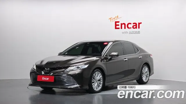 Toyota Camry 2019 thumb 4