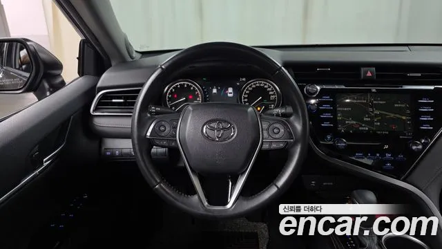 Toyota Camry 2019 thumb 6