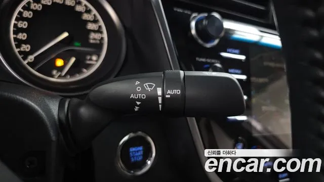 Toyota Camry 2019 thumb 7