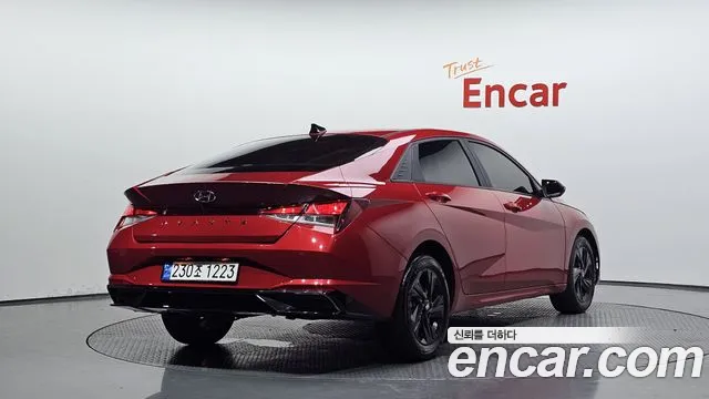 Hyundai Elantra 2023 thumb 11