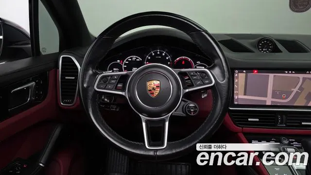 Porsche Cayenne 2020 thumb 11