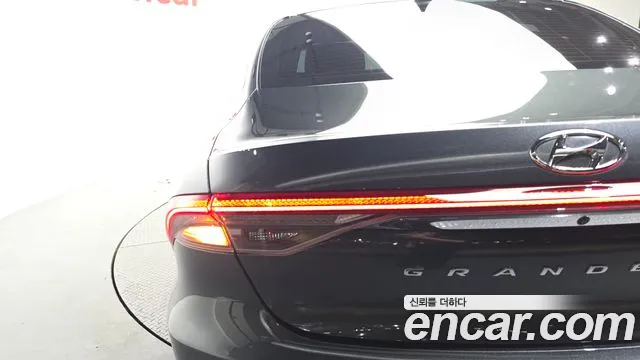 Hyundai Grandeur 2020 thumb 10