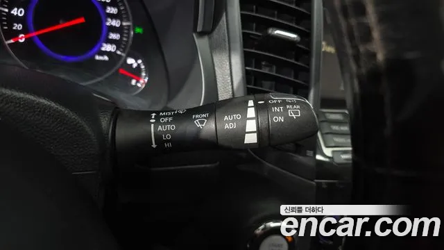 Infiniti FX 2011 thumb 12