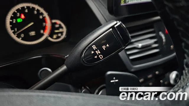 Mercedes-Benz E-Class 2010 thumb 7