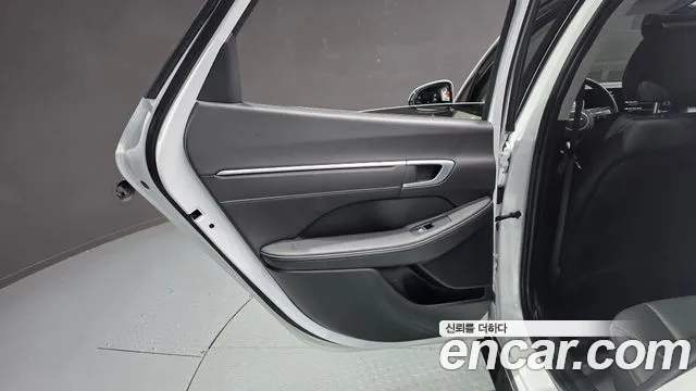 Hyundai (DN8) 2024 thumb 5