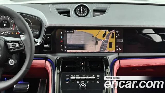Porsche Panamera 2025 thumb 4