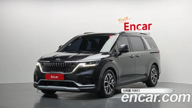 Kia Carnival 2021 thumb 3