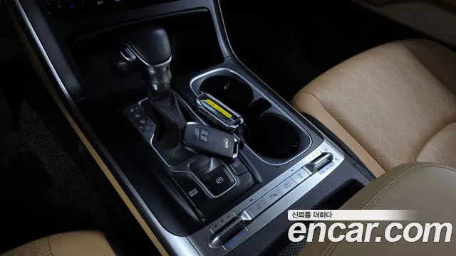 Kia Carnival 2021 thumb 11
