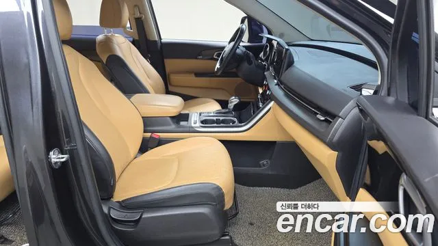 Kia Carnival 2021 thumb 7