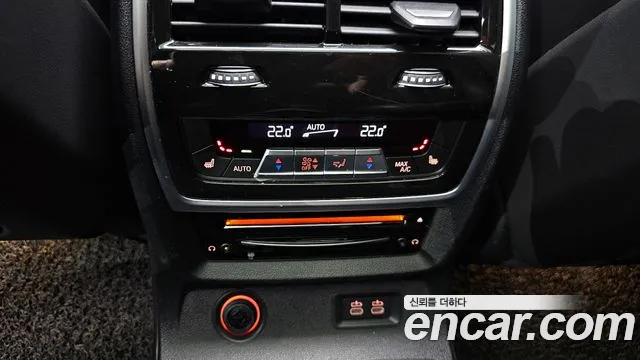 BMW X7 2021 thumb 5