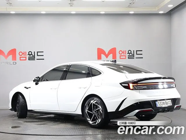Hyundai Sonata 2023 thumb 8