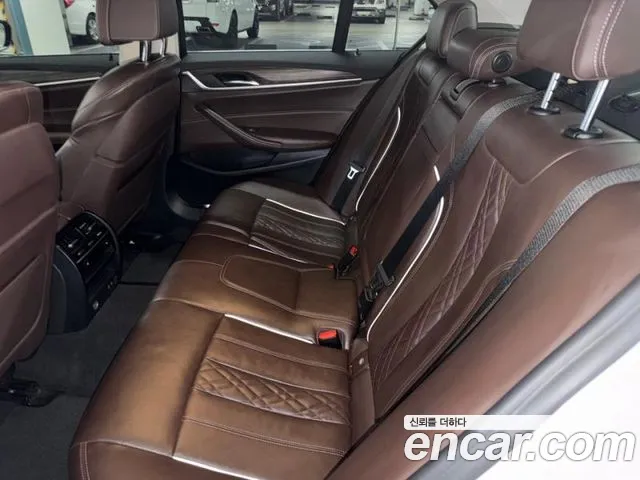 BMW 5 серии 2020 thumb 7