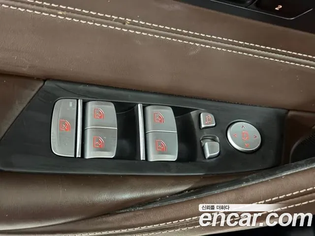 BMW 5 серии 2020 thumb 11