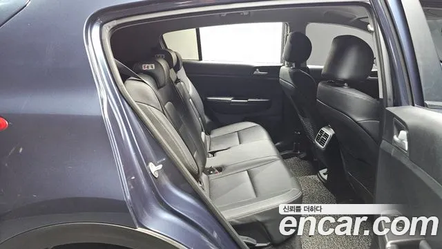 Kia Sportage 2017 thumb 8