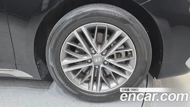 Hyundai Grandeur 2017 thumb 11