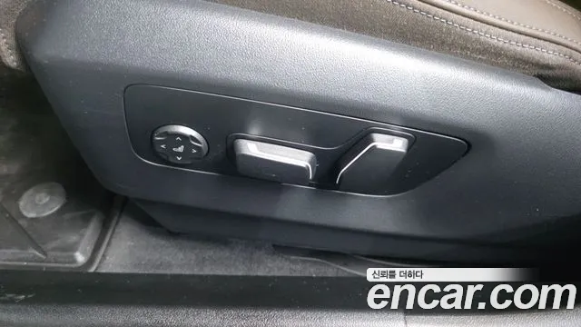 BMW 5 серии 2024 thumb 3