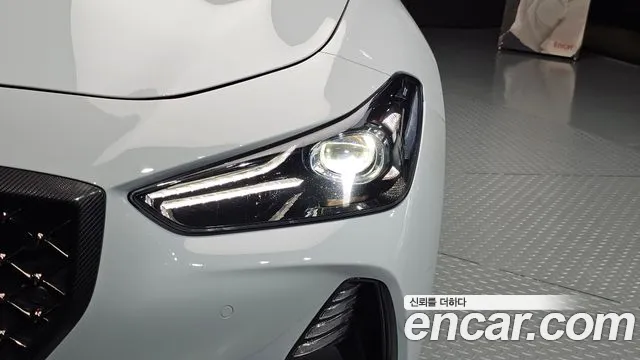 Genesis G70 2019 thumb 6