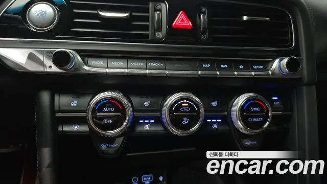 Genesis G70 2019 thumb 3