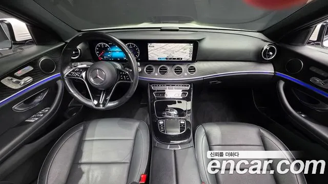 Mercedes-Benz E-Class 2022 thumb 7