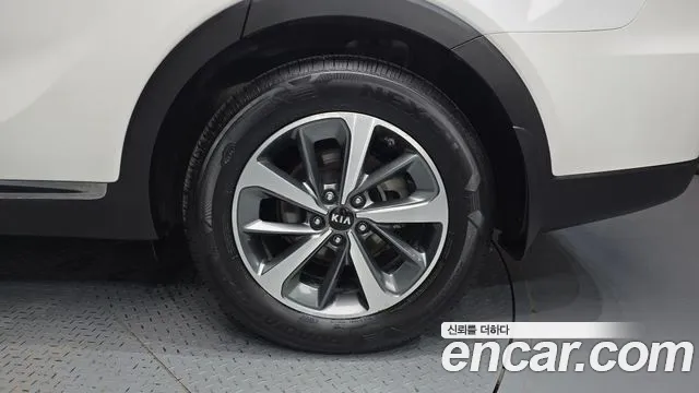 Kia Sorento 2017 thumb 7