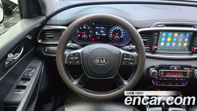 Kia Sorento 2017 thumb 11