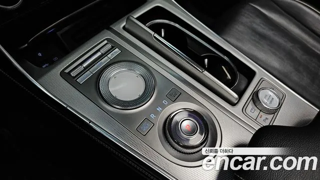 Genesis GV80 2020 thumb 10