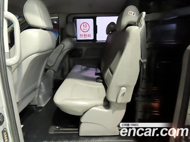 Hyundai Staria 2014 thumb 6