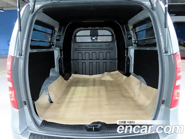 Hyundai Staria 2014 thumb 12