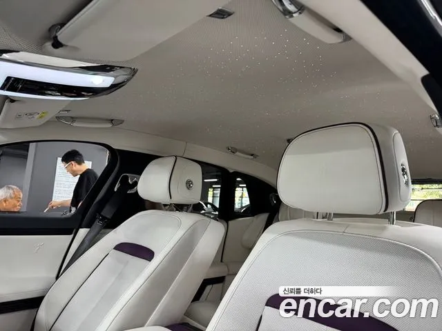 Rolls-Royce Ghost 2022 thumb 5