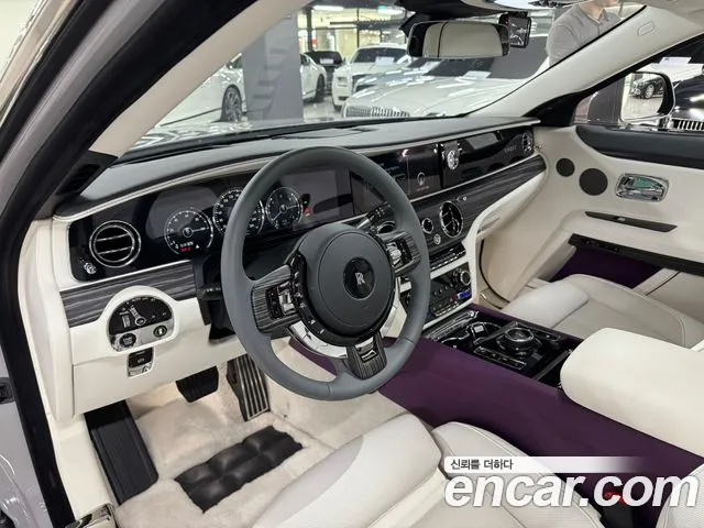 Rolls-Royce Ghost 2022 thumb 6