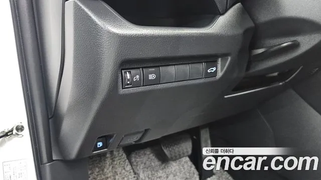 Toyota RAV4 2022 thumb 5