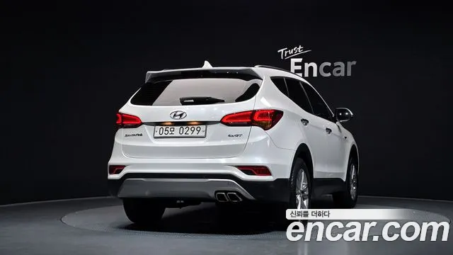 Hyundai Santafe 2016 thumb 6