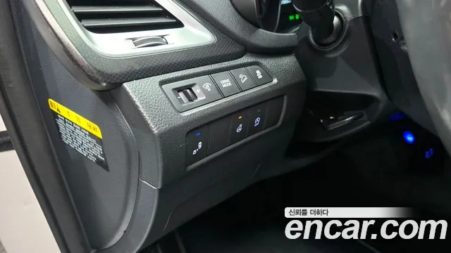 Hyundai Santafe 2016 thumb 4