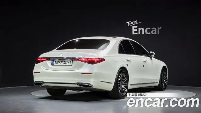Mercedes-Benz S-Class 2021 thumb 9