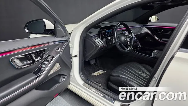 Mercedes-Benz S-Class 2021 thumb 2