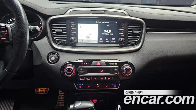 Kia Sorento 2018 thumb 2