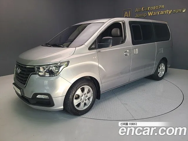 Hyundai Staria 2018 thumb 4