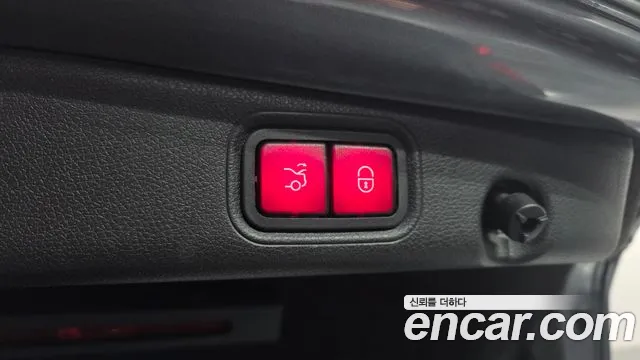 Mercedes-Benz E-Class 2017 thumb 3
